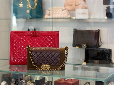 second hand handbags in dubai